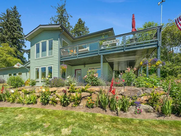 9065 8th St, Bay City, OR 97107