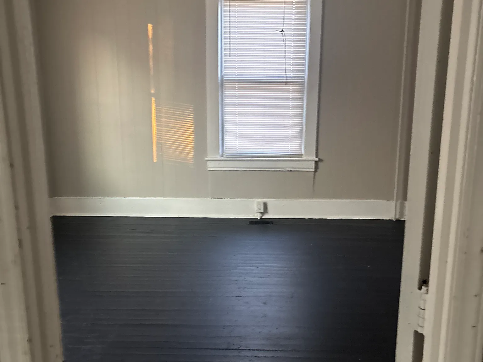 2 bed, 900 sqft, $950 — Photo 4