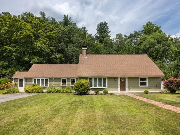 22 Parlee Rd, Chelmsford, MA 01824