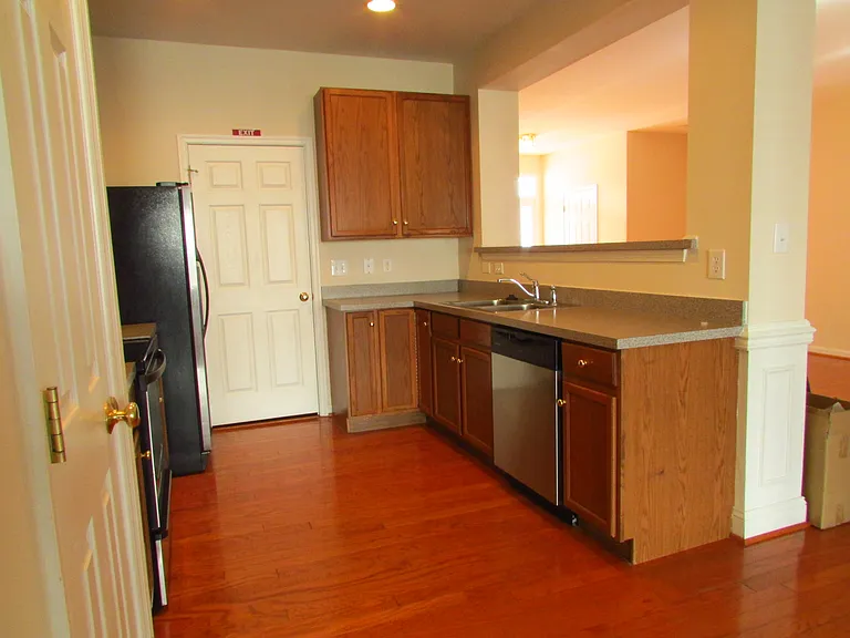 206 W Bourne Way #1-3 — Photo 20