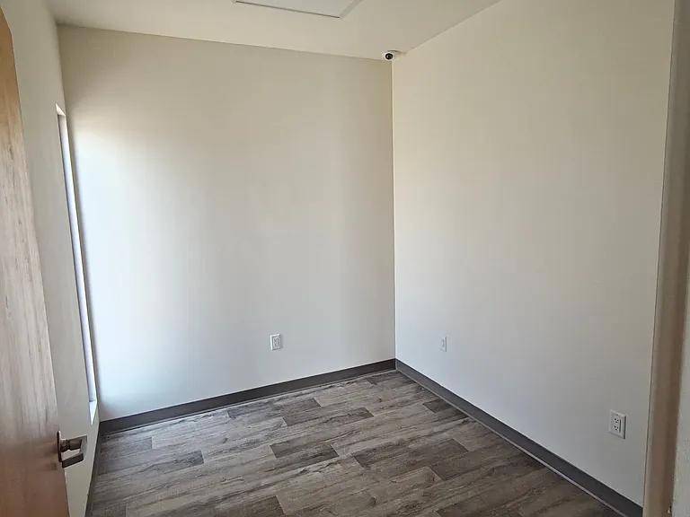 2300 W Main St #B — Photo 7