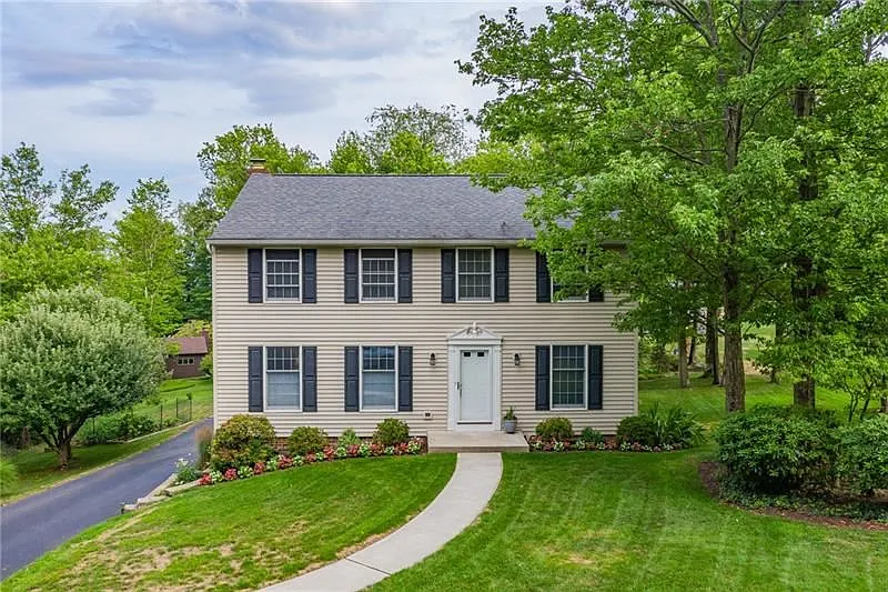 3133 Princeton Rd photo 1