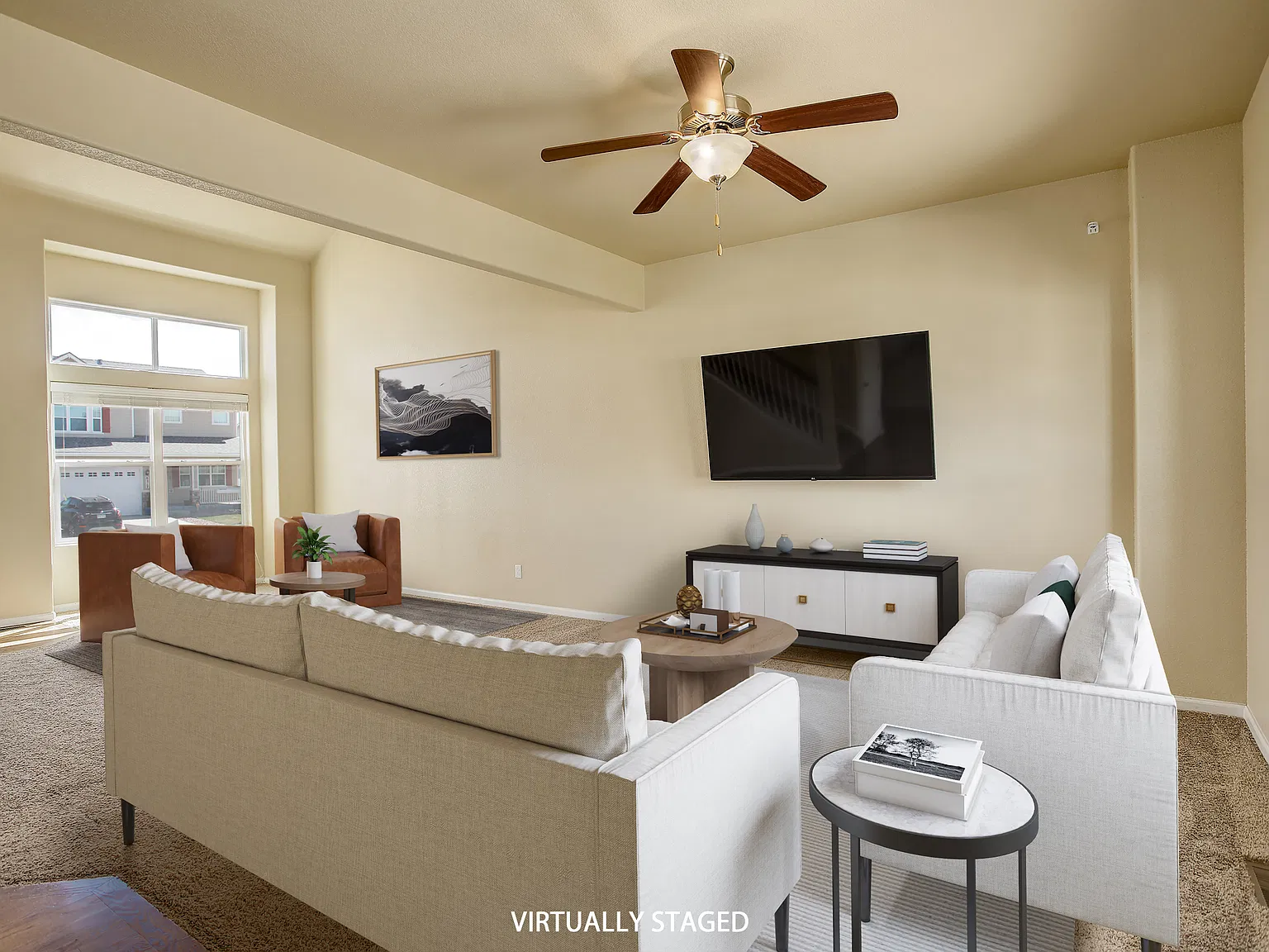 3 bed, 2.5 bath, 3065 sqft, $2,450 — Photo 4
