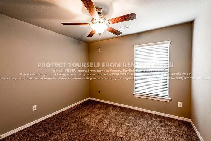 4757 W Wales Dr — Photo 8
