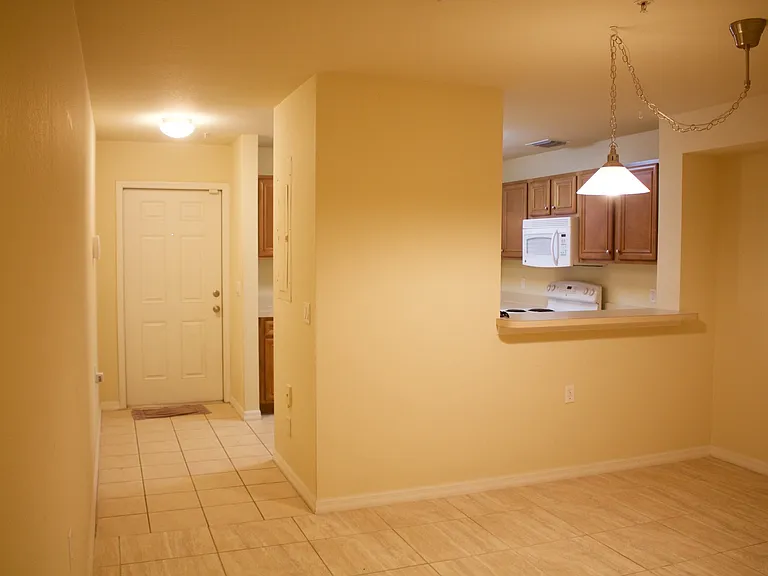 9051 Gervais Cir #1503 — Photo 3