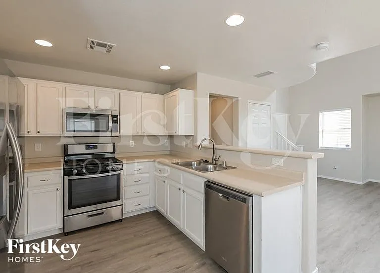 996 Valetta Flat Ave — Photo 7