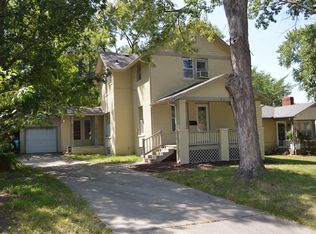 925 SW Medford Ave, Topeka, KS 66606