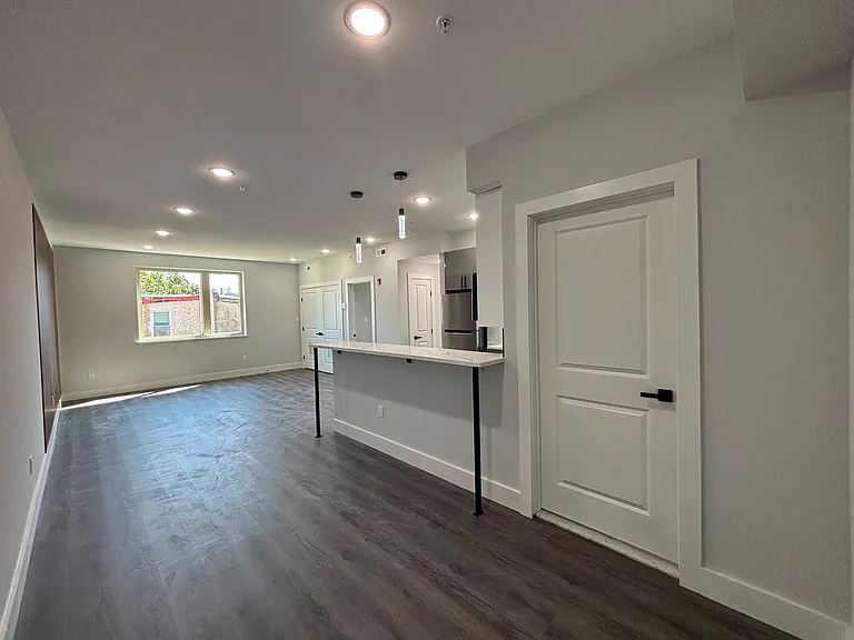 1108 W Dauphin St #2B — Photo 3