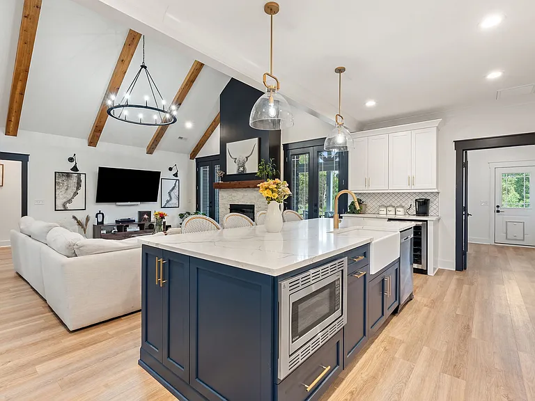 4700 Bisbee Dr — Photo 33