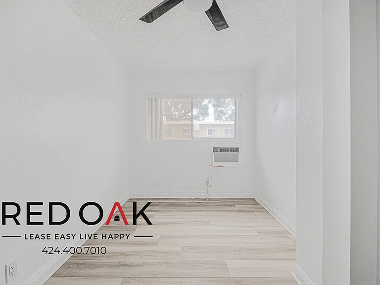 10251 Western Ave #F — Photo 21