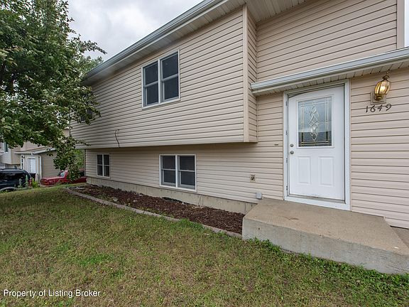 2nd image of 1649 3rd Ave E