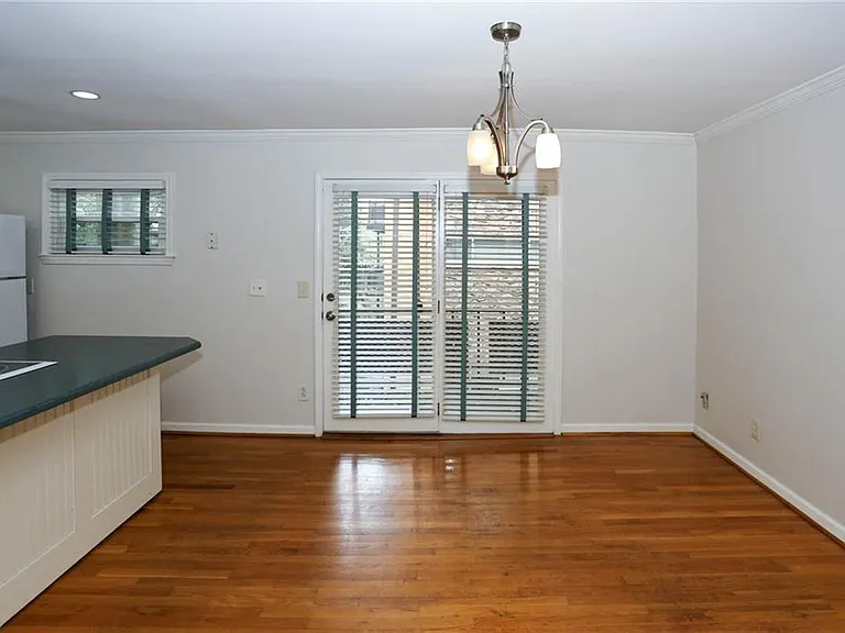 115 Biscayne Dr NW #A9 — Photo 3