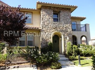 28480 Herrera St, Santa Clarita, CA 91354