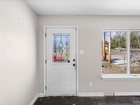 2nd image of 6028 Antire Rd