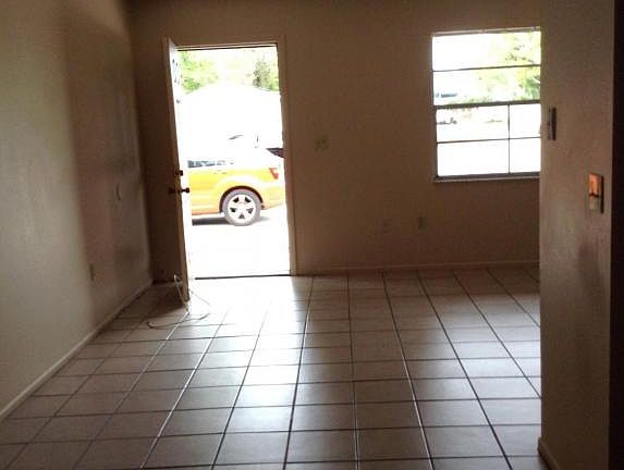 3rd image of 305 Jeru Blvd APT A