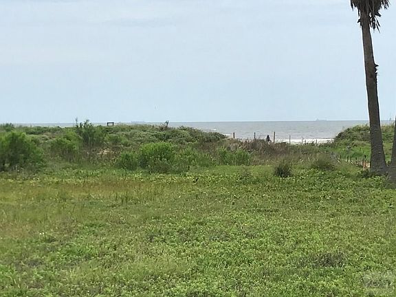 3rd image of 212 Gulfport