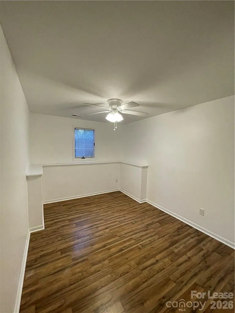 2 bed, 2.0 bath, 1058 sqft, $1,700 — Photo 3