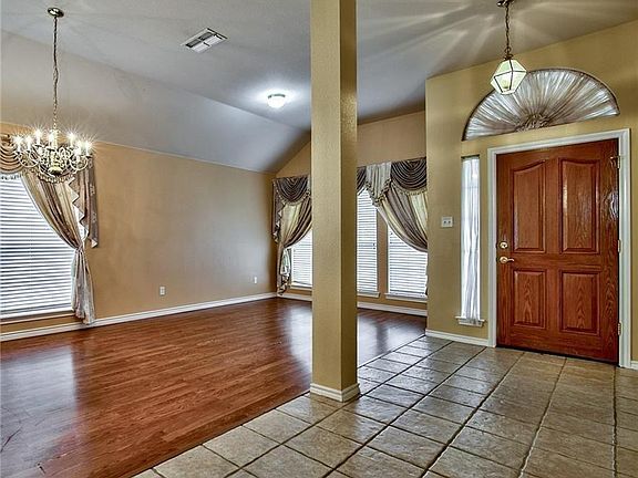 2nd image of 4705 Sterling Trace Cir