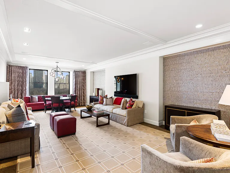 781 5th Ave #1101 — Photo 4