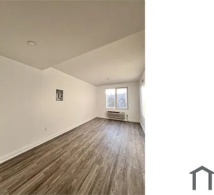 1 bed, $2,762 — Photo 4