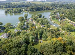 L13 Heron Ct E, La Valle, WI 53941