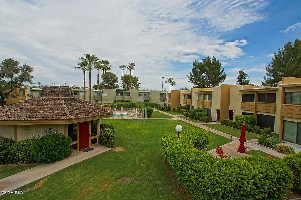 1 bed, 702 sqft, $1,400 — Photo 1