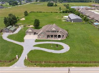 11267 Walters Rd, Bentonville, AR 72712