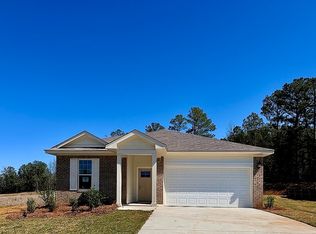 2941 Edith Ann Ln, Opelika, AL 36801