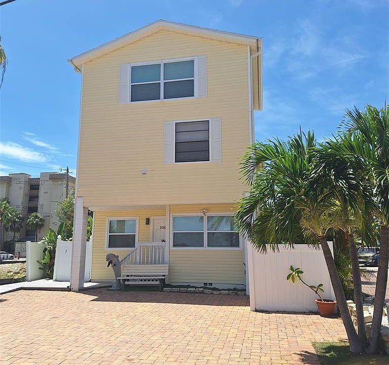 1st image of 13202 GULF BOULEVARD
