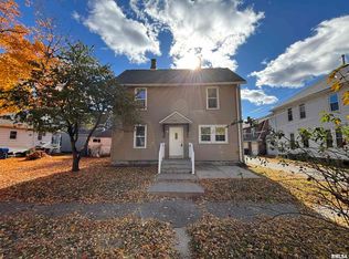 1150 14th Ave, Moline, IL 61265