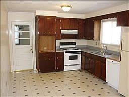 2nd image of 2109 Barkley Dr