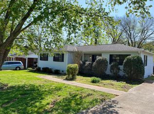 423 W Glendale Ave, Mount Holly, NC 28120