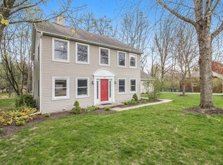 62 Chestnut Ct #2, Chelsea, MI 48118