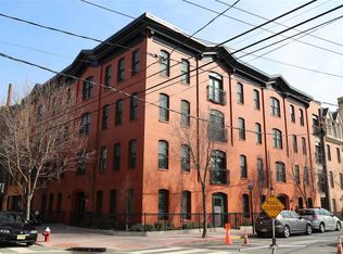 264 5th St APT 3C, Hoboken, NJ 07030