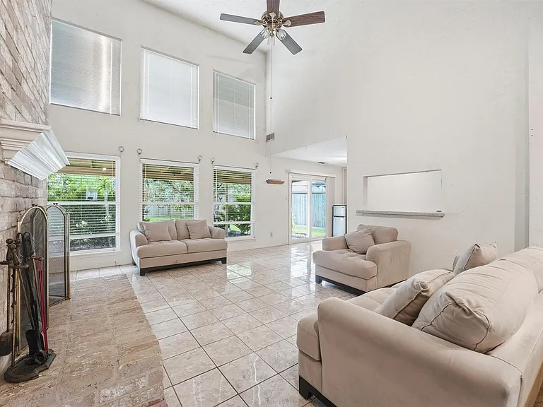 8115 Theisswood Rd — Photo 8