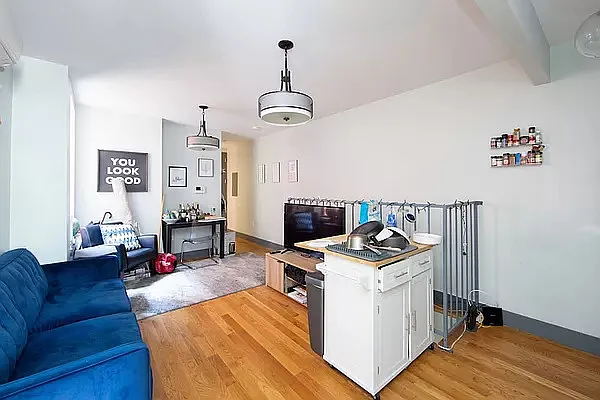 Rented by Rentopia | media 50