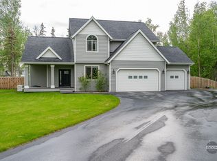 7238 N Raleigh Hills St, Palmer, AK 99645