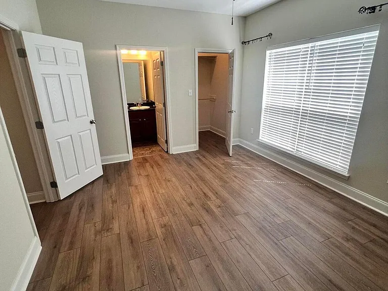 111 Armand Oaks — Photo 13