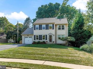 4002 Stirrup Ct, Upper Chichester, PA 19061
