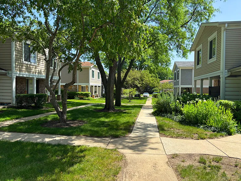 450 Stevenson Pl #450 — Photo 4