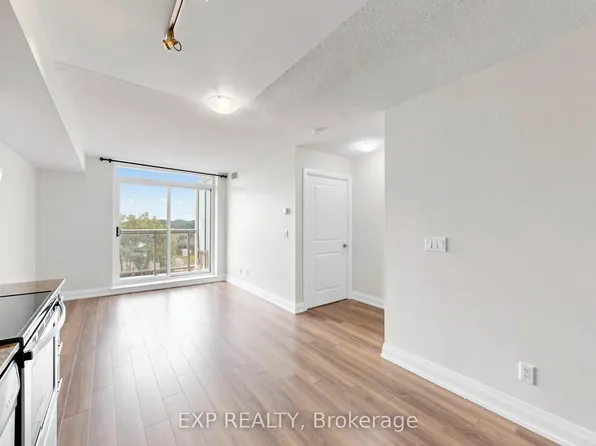 3520 Danforth Ave #415, Toronto, ON M1L 1E5
