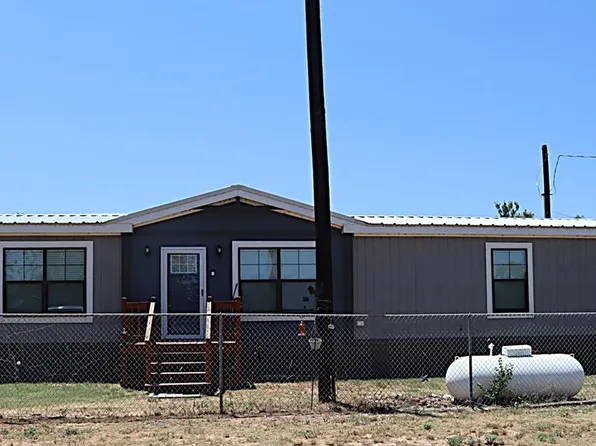 121 Bahia Dr, Sweetwater, TX 79556