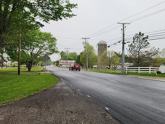 4th image of 36913 Chestnut Ridge Rd