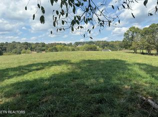 21558 Martel Rd, Lenoir City, TN 37772