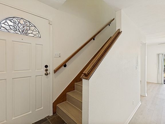 2nd image of 6006 Auburndale Ave APT D