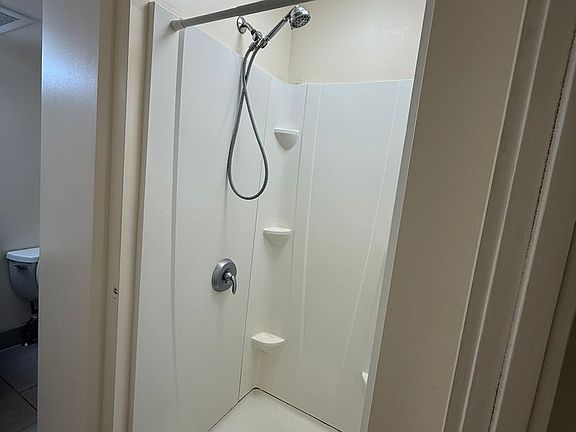 3rd image of 3408 Waialae Ave #5
