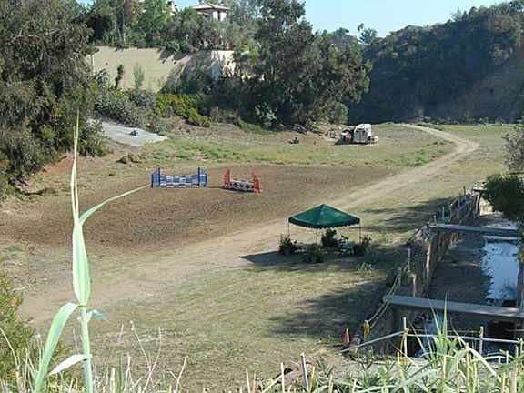 3rd image of 16421 Pacific Coast Hwy