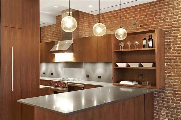 Rented by Mark David | media 44