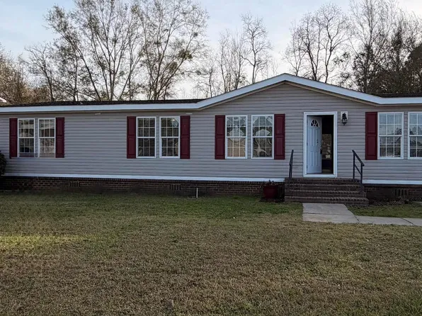 1609 Whitewood Dr, Gautier, MS 39553