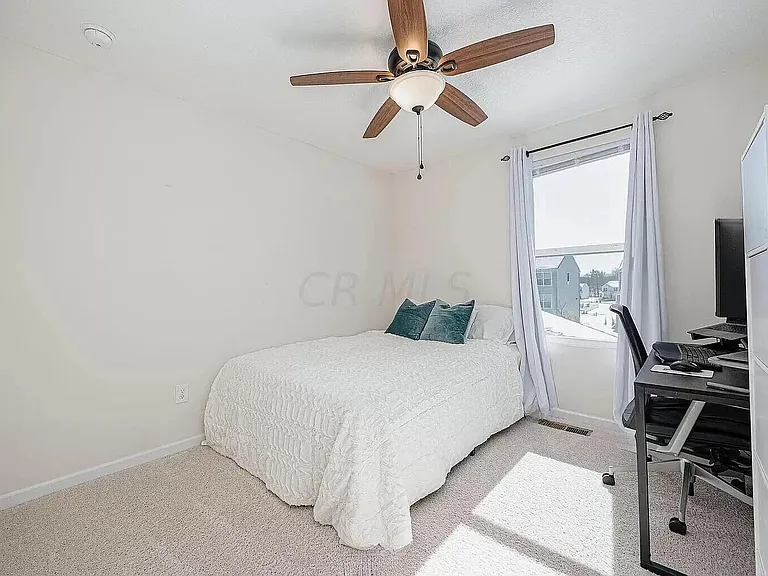 304 Gray Fox Ct — Photo 24